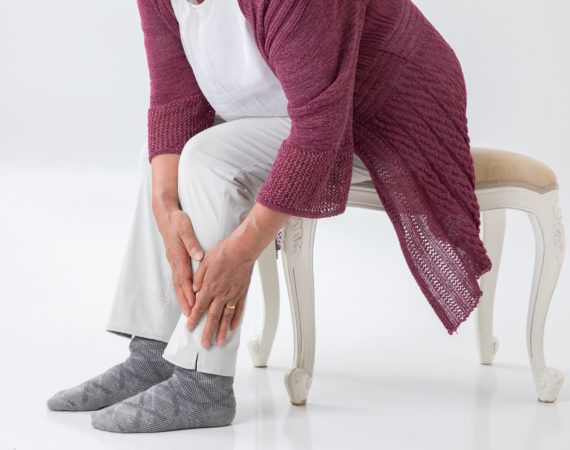 Older woman with critical limb ischemia symptoms